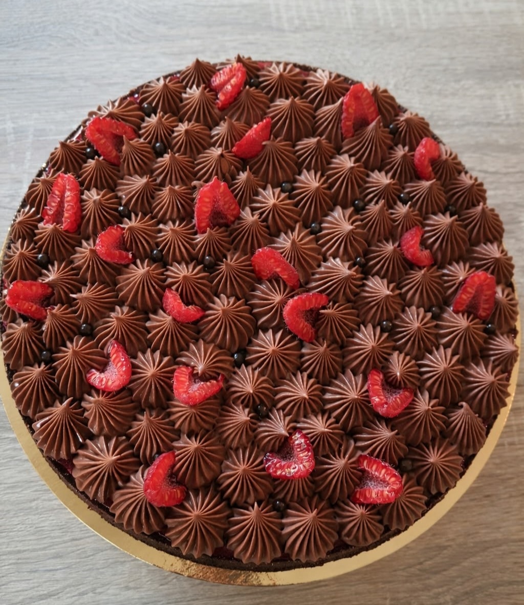 Lire la suite à propos de l’article Tarte chocolat framboise